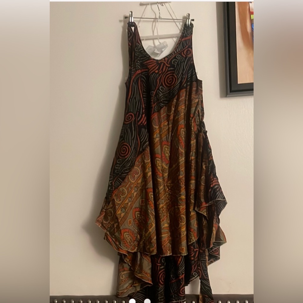 Bohemian Multicolor Sleeveless Double Layer Shift Dress with belt - Picture 2 of 4
